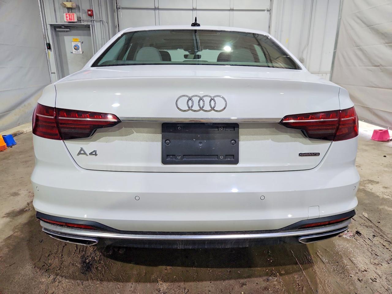 2021 Audi A4 Premium Plus 40 - Фото 6