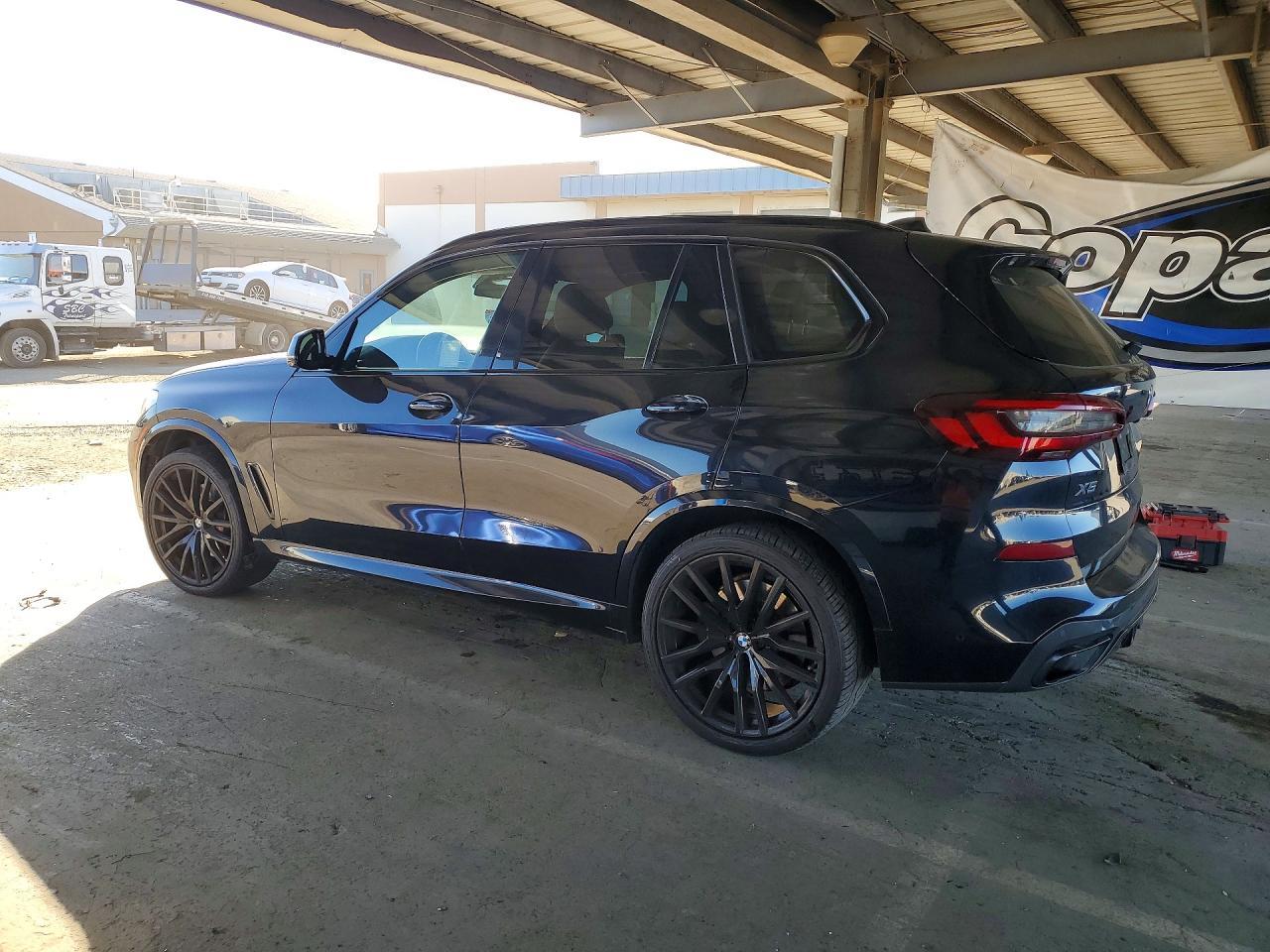 2021 BMW X5 Sdrive 40I - Image 2
