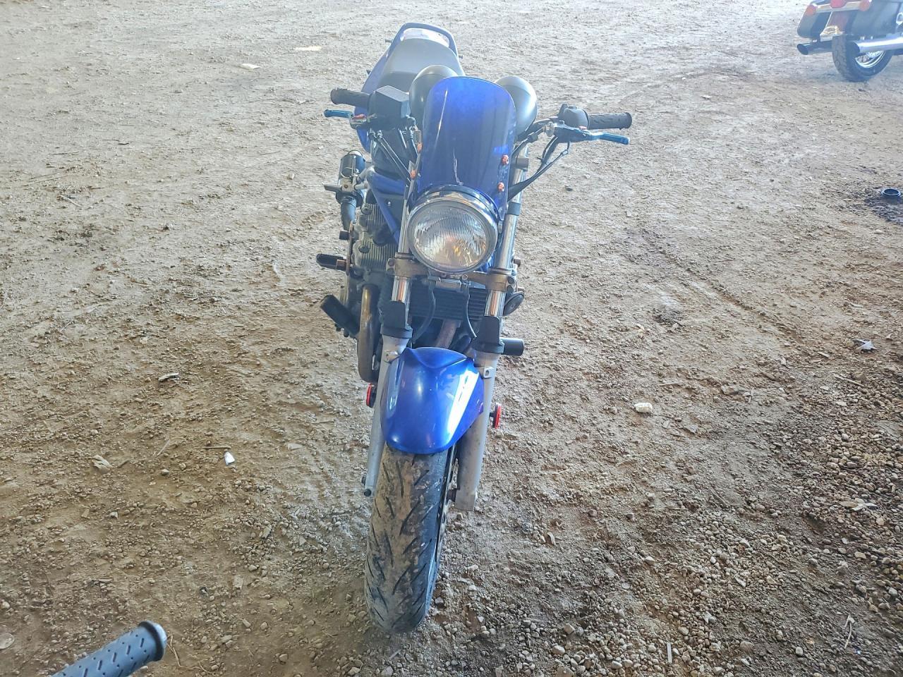 2001 Suzuki Gsf600 S - Фото 2