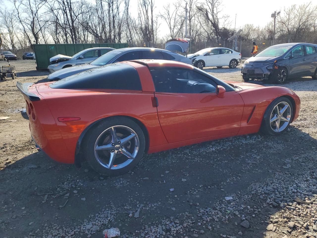 2011 Chevrolet Corvette - Фото 3