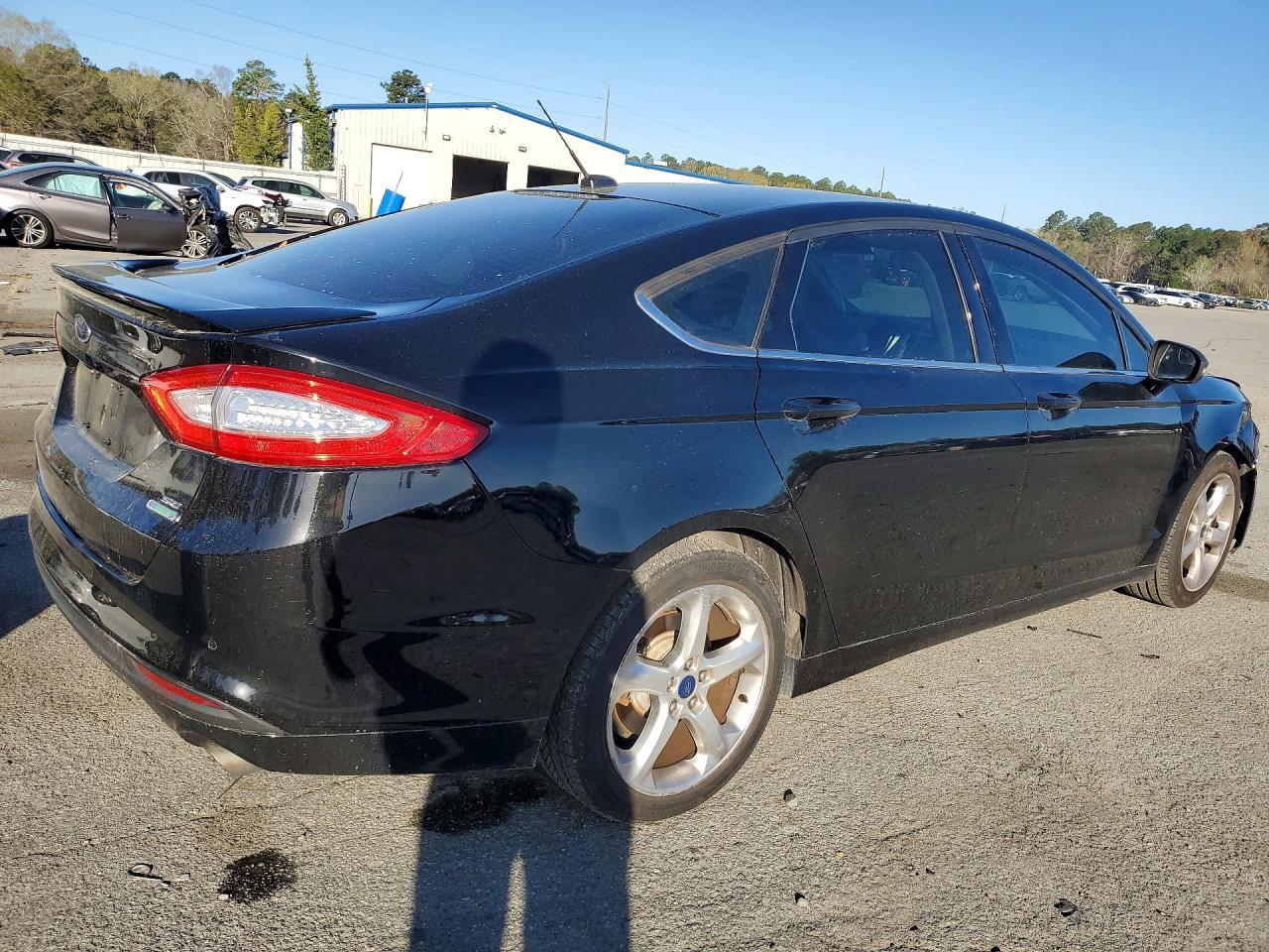 2016 Ford Fusion Se - Фото 3