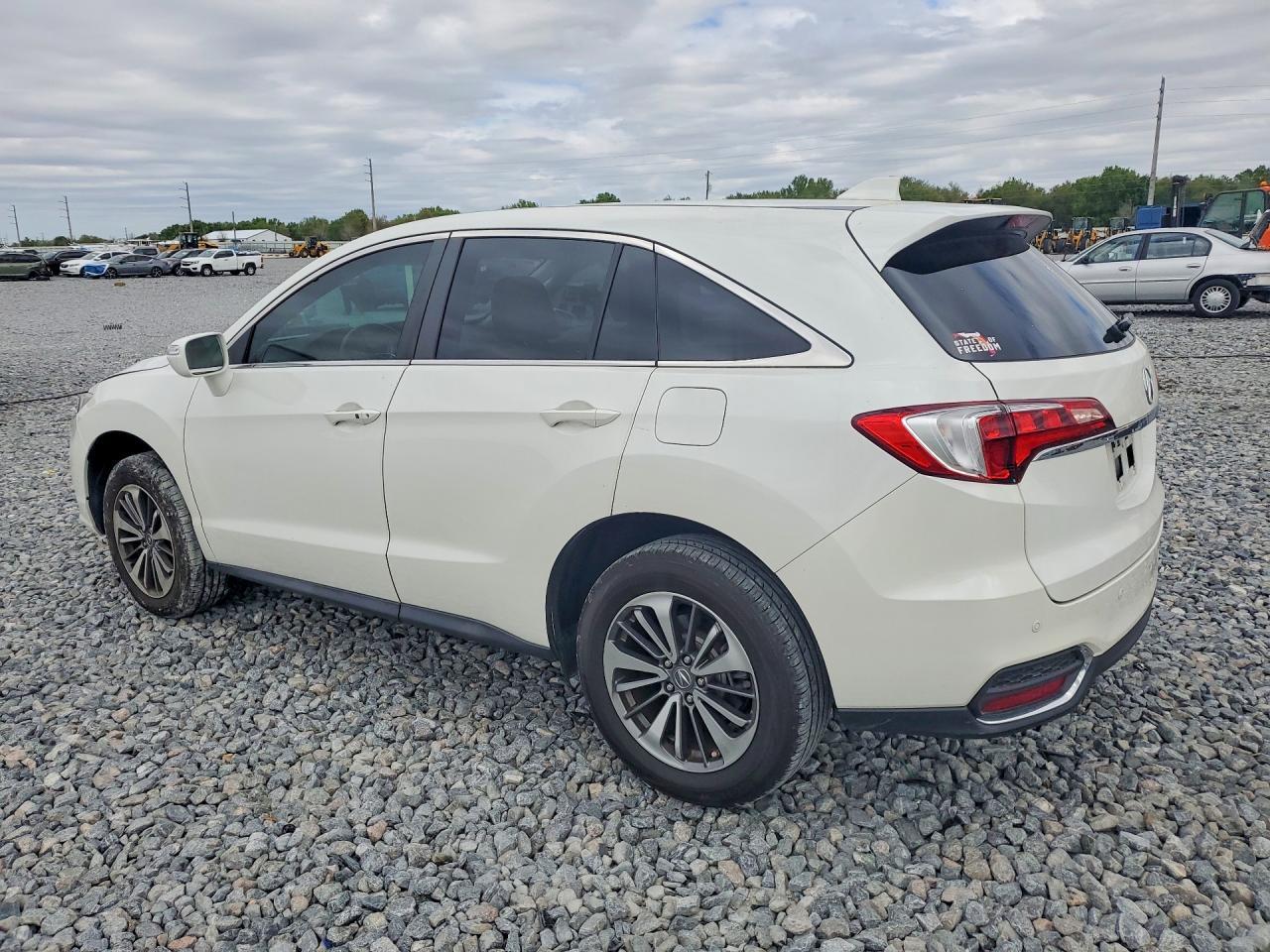2018 Acura Rdx Advance - Фото 2