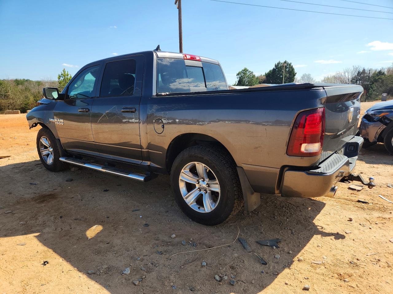 2016 Ram 1500 Sport - Фото 2