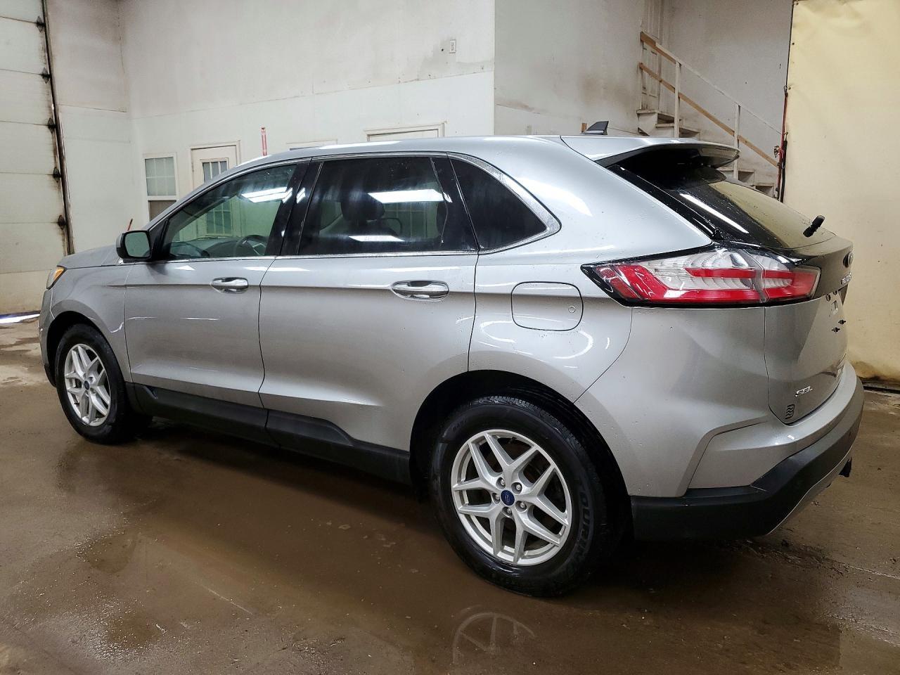 2022 Ford Edge Sel - Фото 2