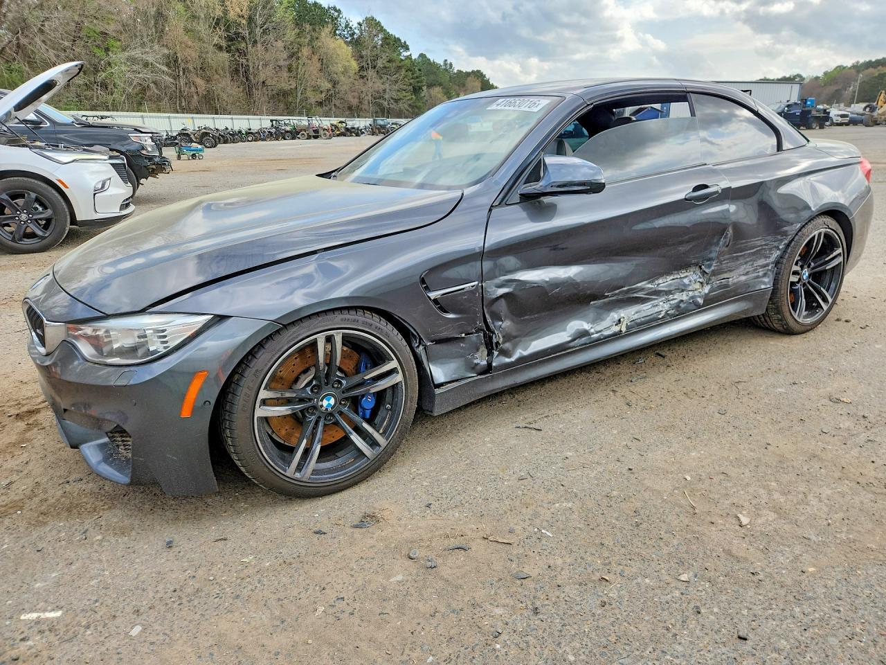 2015 BMW Motorrad M4