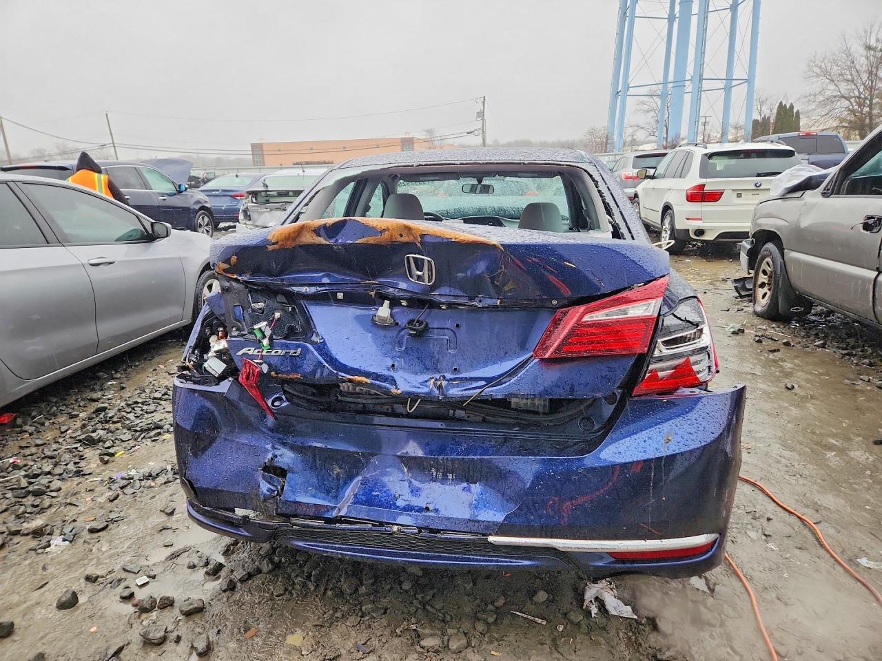 2017 Honda Accord Lx - Image 6