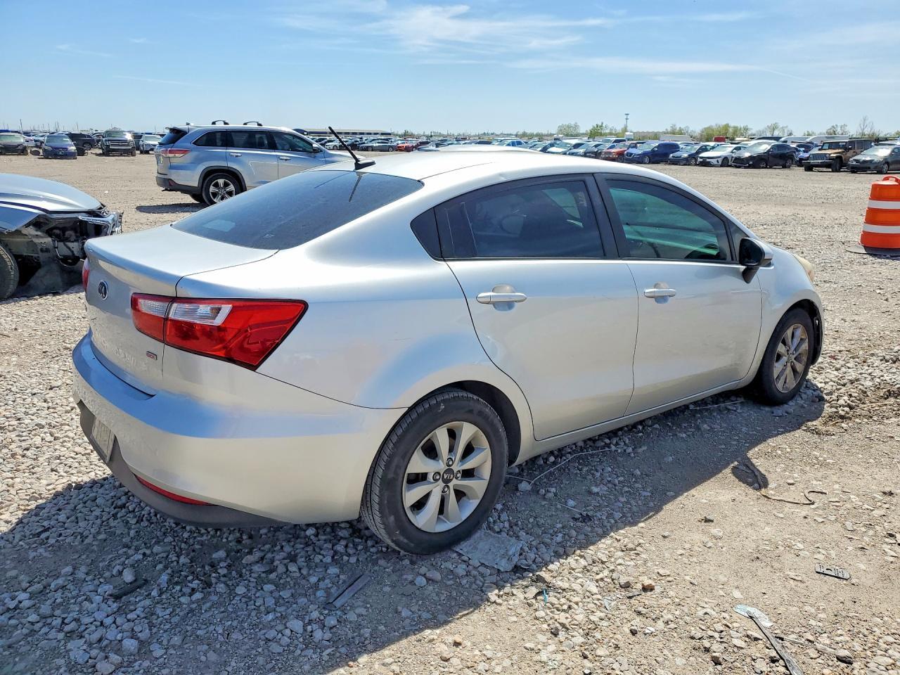 2017 Kia Rio Lx - Фото 3