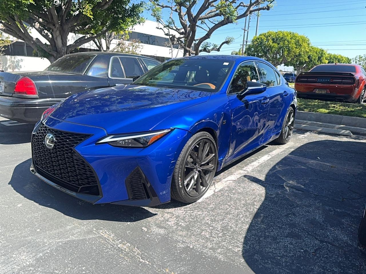 2025 Lexus Is 300 F Sport Design - Image 2