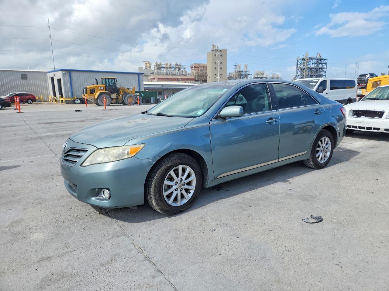 2011 Toyota Camry Xle V6