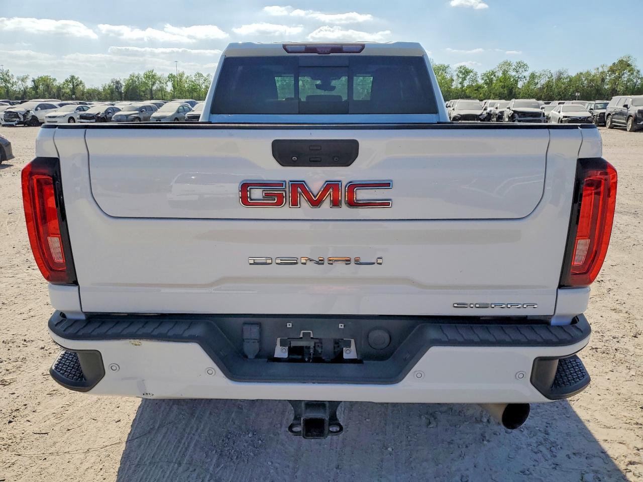 2021 GMC Sierra K2500 Denali - Image 6