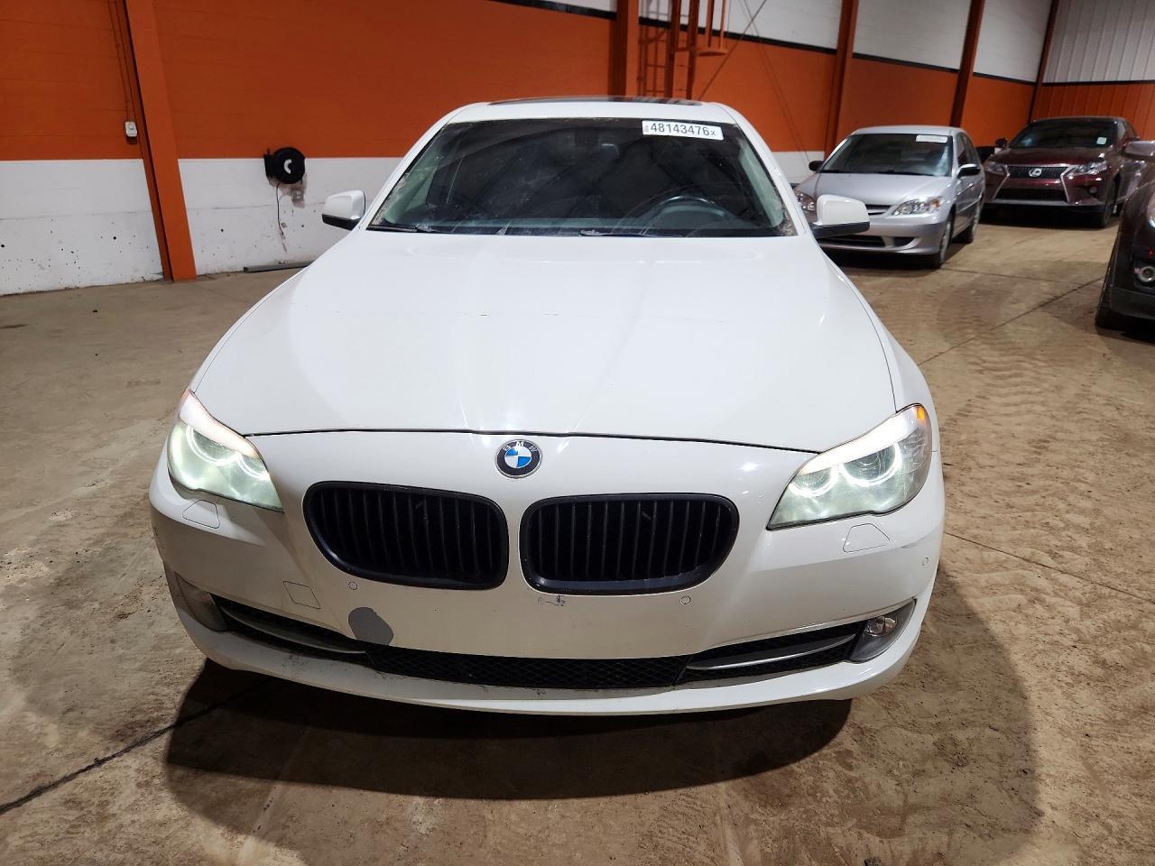 2013 BMW 528 Xi - Фото 5