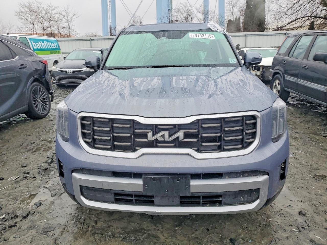 2025 Kia Telluride S - Image 5