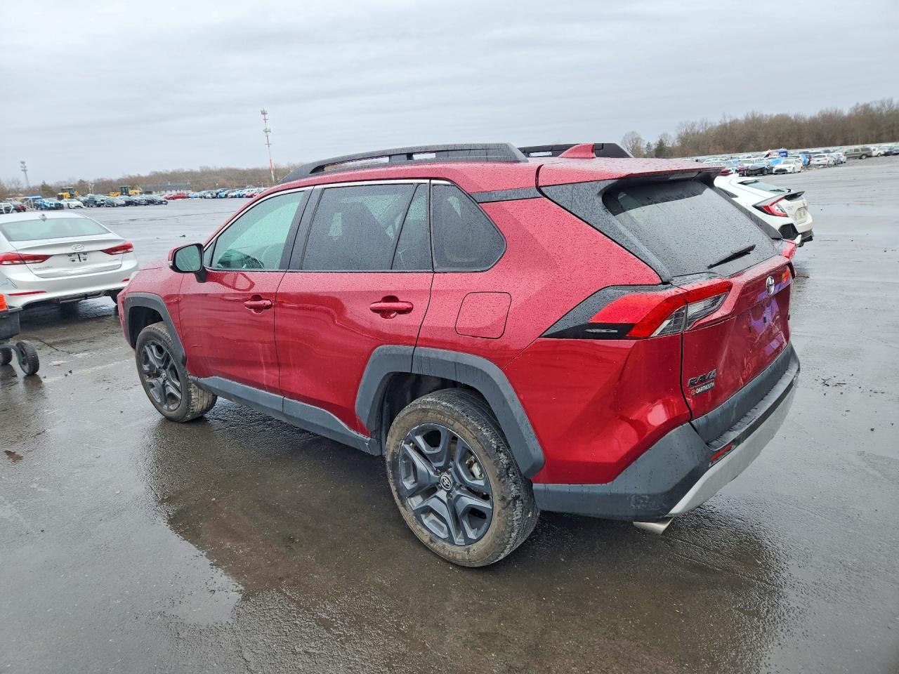 2024 Toyota Rav4 Adventure - Фото 2