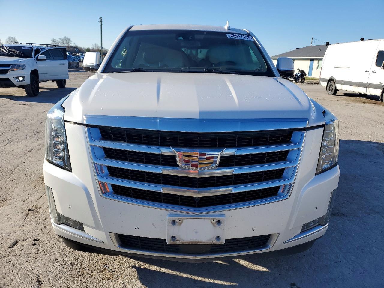 2018 Cadillac Escalade Premium Luxury - Фото 5