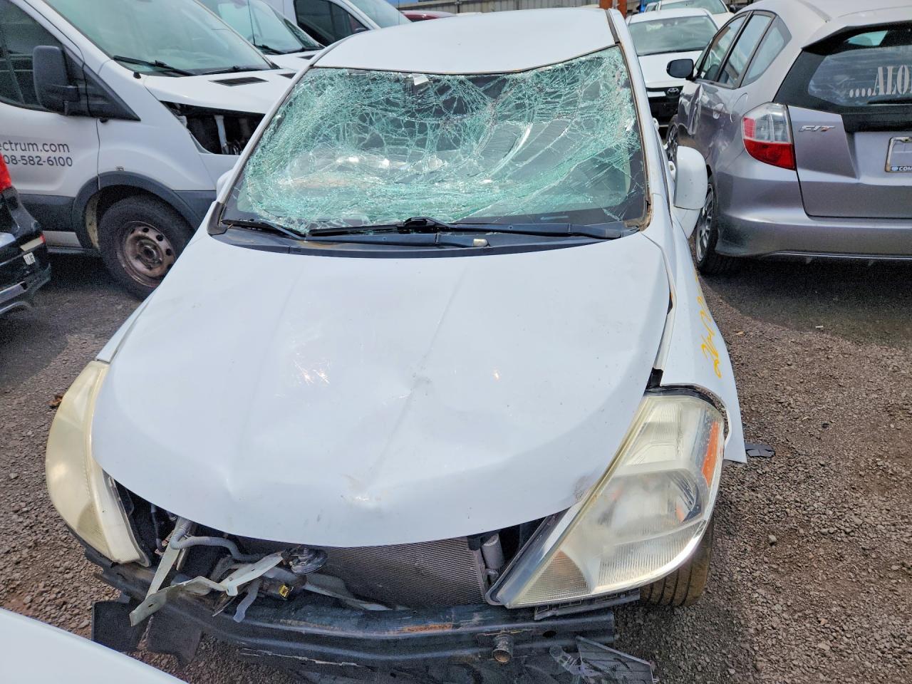 2011 Nissan Versa 1.8 S - Фото 5