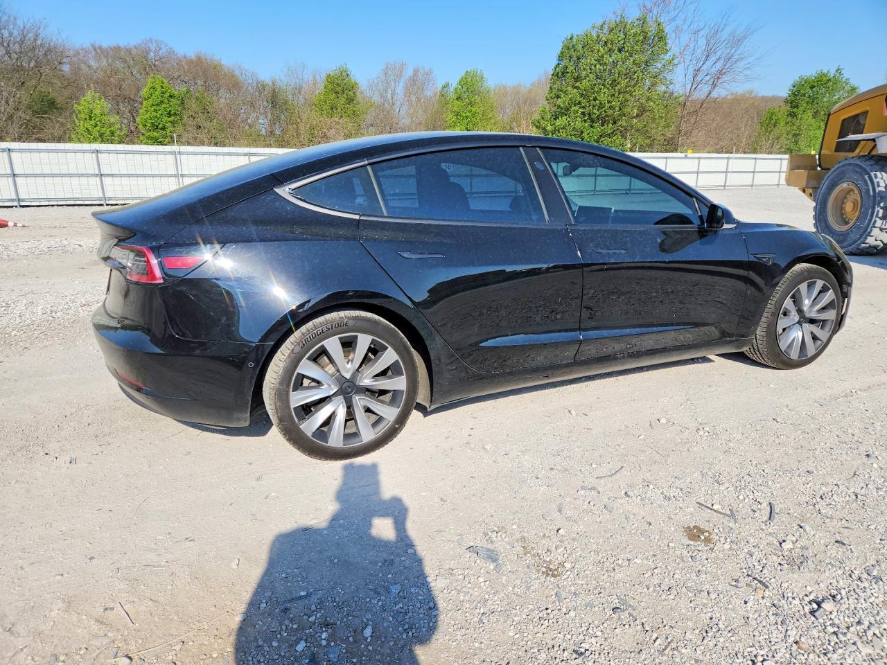 2019 Tesla Model 3 - Image 3