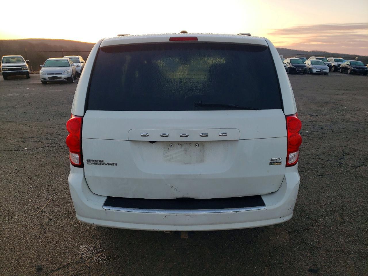 2017 Dodge Grand Caravan Sxt - Фото 6