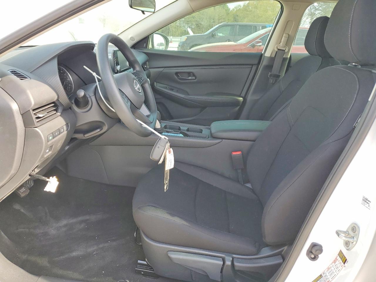 2025 Nissan Sentra S - Image 7