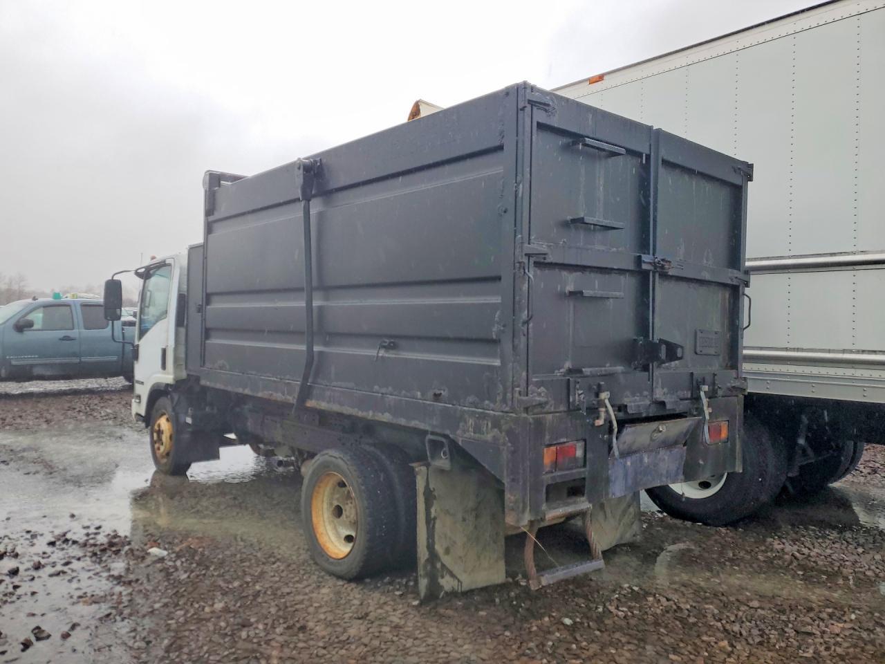 2012 Isuzu Npr Hd - Image 2