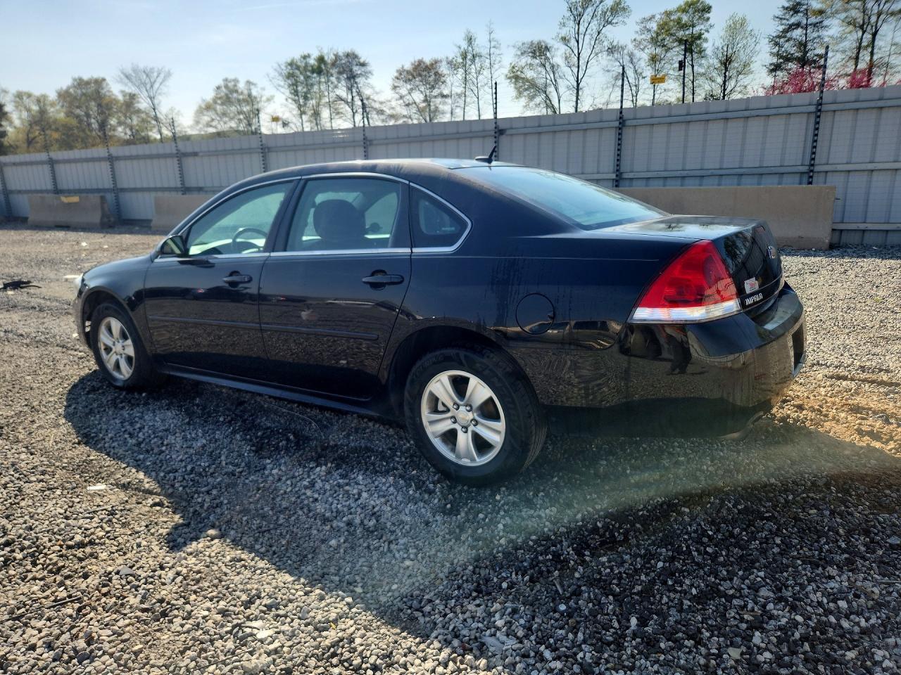 2014 Chevrolet Impala Limited Ls - Image 2