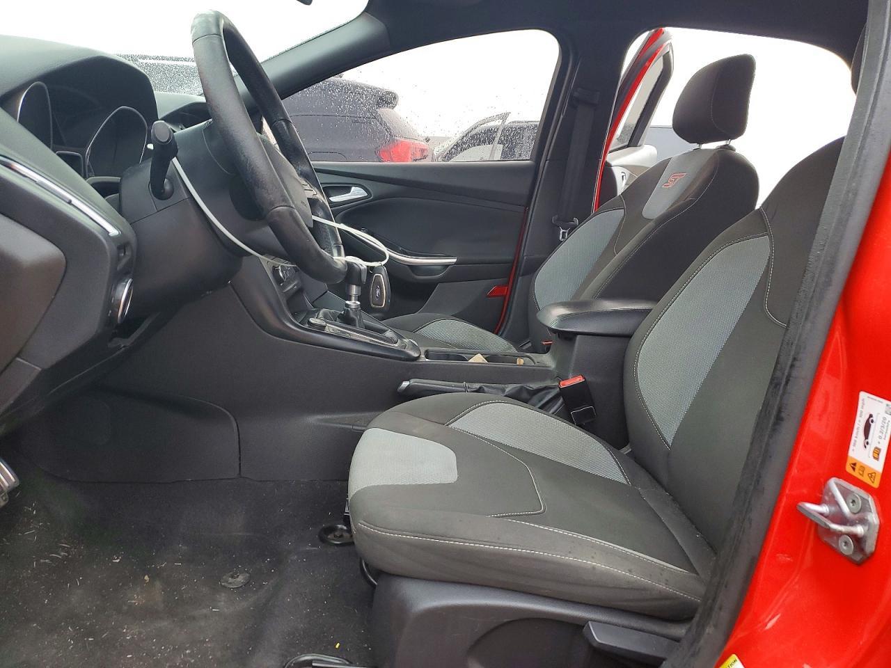 2016 Ford Focus St - Фото 7