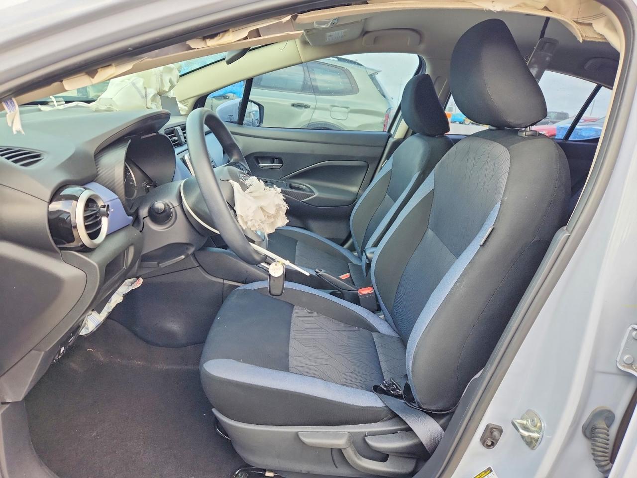 2024 Nissan Versa Sv - Image 7