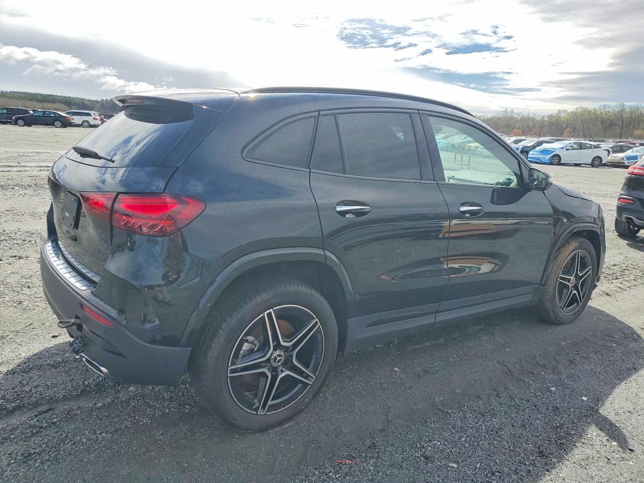 2026 Mercedes-Benz Gla 250 - Фото 3