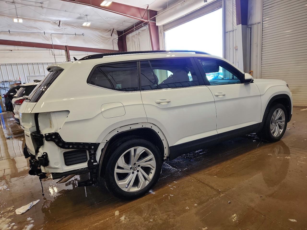 2023 Volkswagen Atlas Se - Фото 3