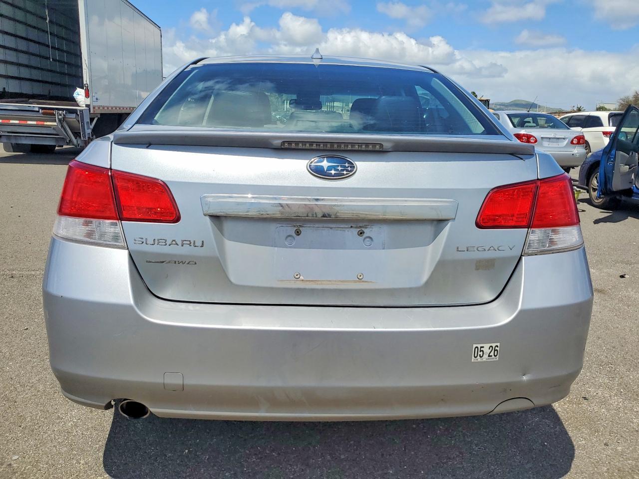 2013 Subaru Legacy 2.5I Limited - Image 6