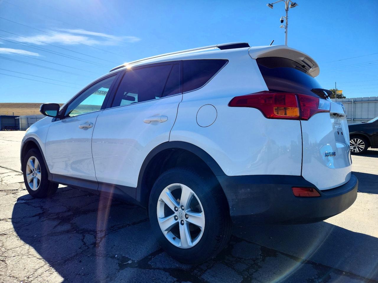 2013 Toyota Rav4 Xle - Image 2