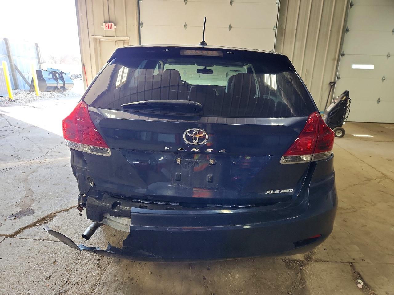 2015 Toyota Venza Xle - Image 6