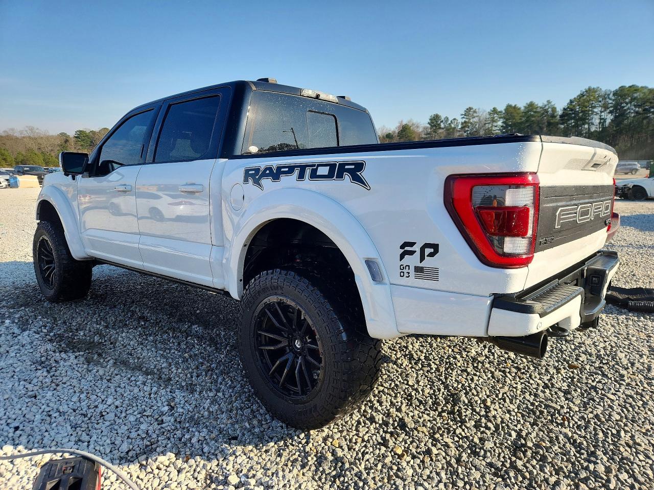 2023 Ford F150 Raptor - Фото 2