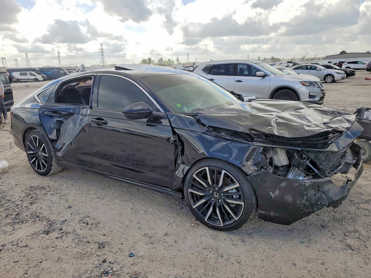 2025 Honda Accord Touring Hybrid - Image 4