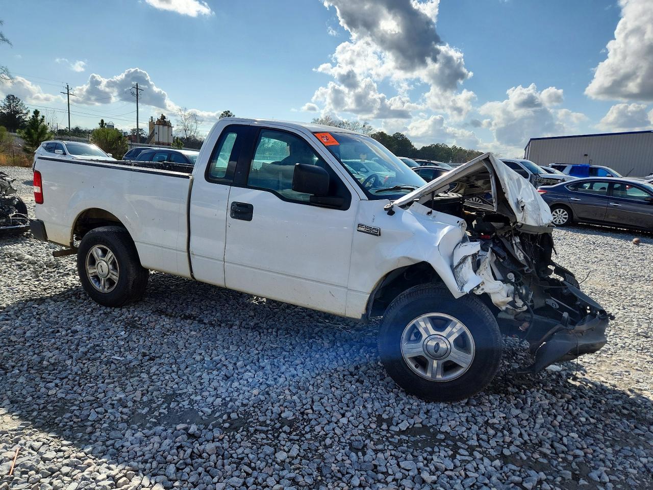 2005 Ford F150 - Image 4