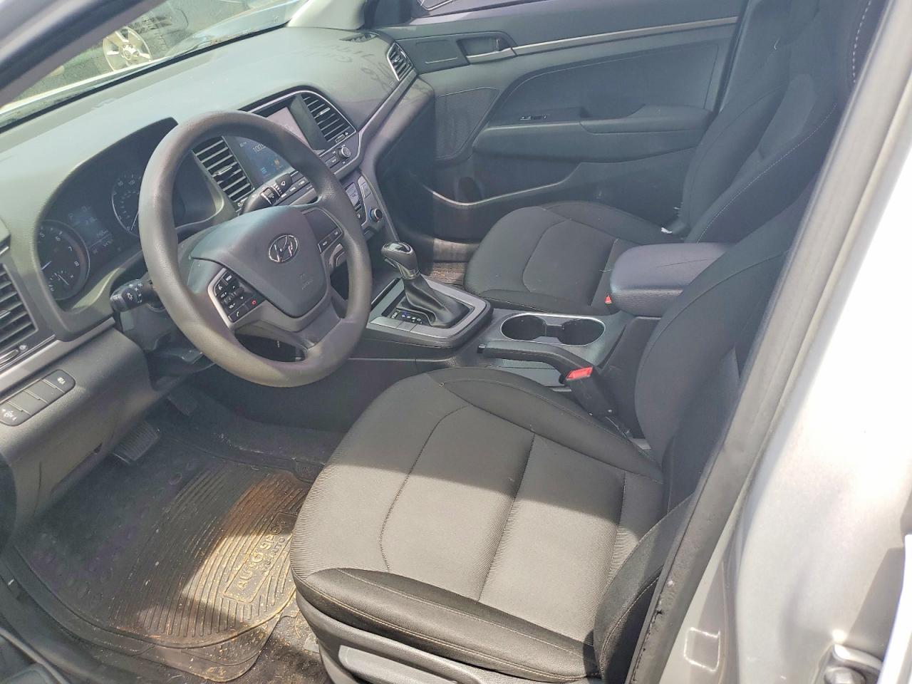 2018 Hyundai Elantra Se - Image 7