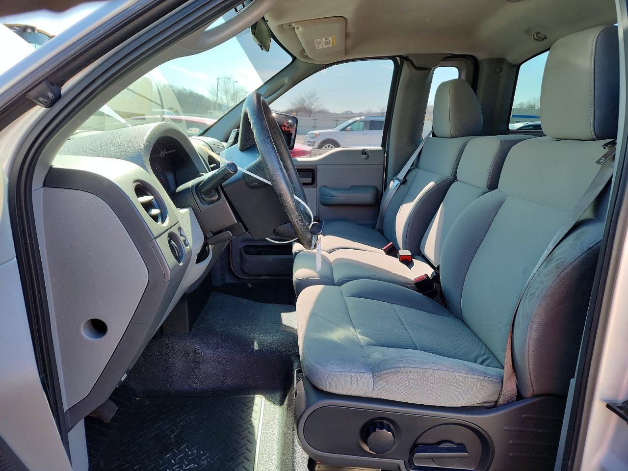 2007 Ford F150 - Image 7