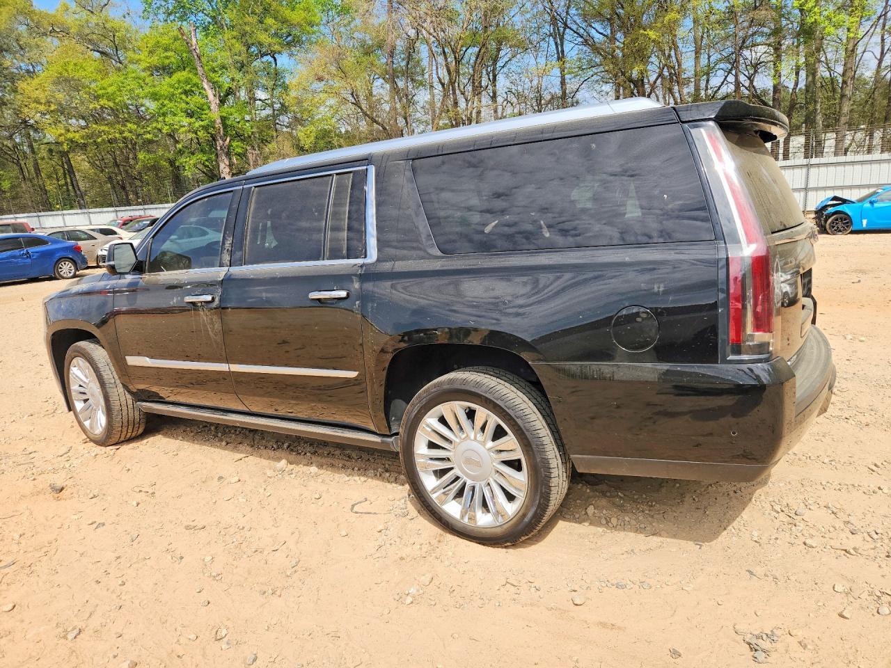 2018 Cadillac Escalade Esv Platinum - Фото 2