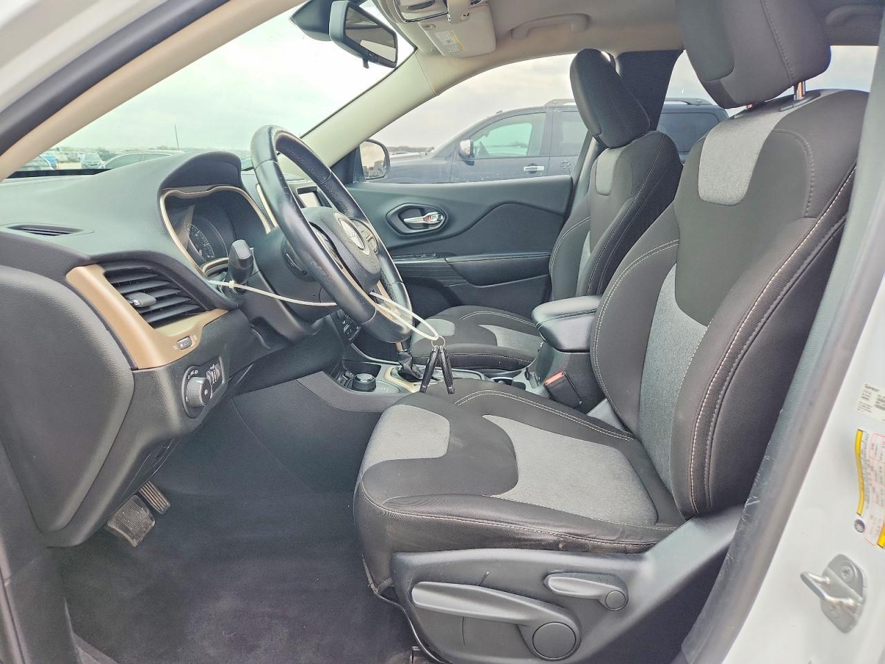 2014 Jeep Cherokee Latitude - Фото 7