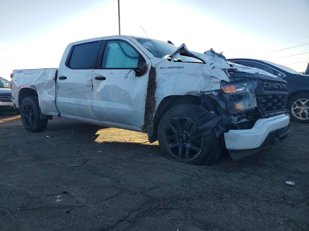 2023 Chevrolet Silverado K1500 Custom - Image 4