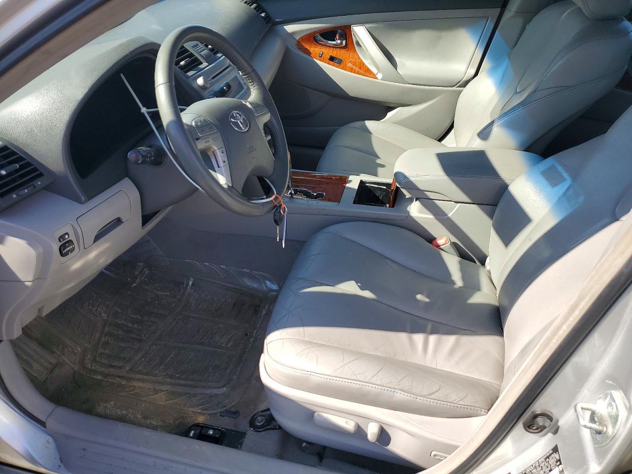 2009 Toyota Camry Xle - Image 7