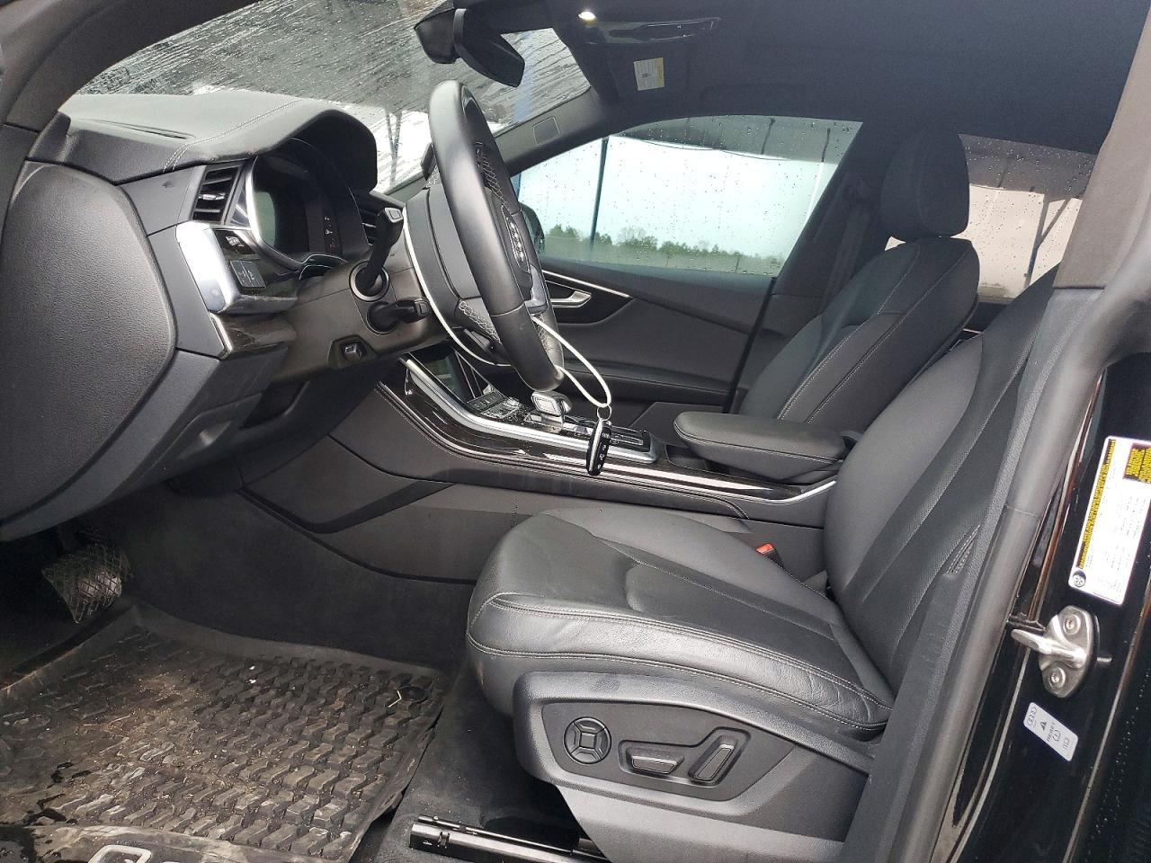 2023 Audi Q8 Premium Plus S-Line - Image 7