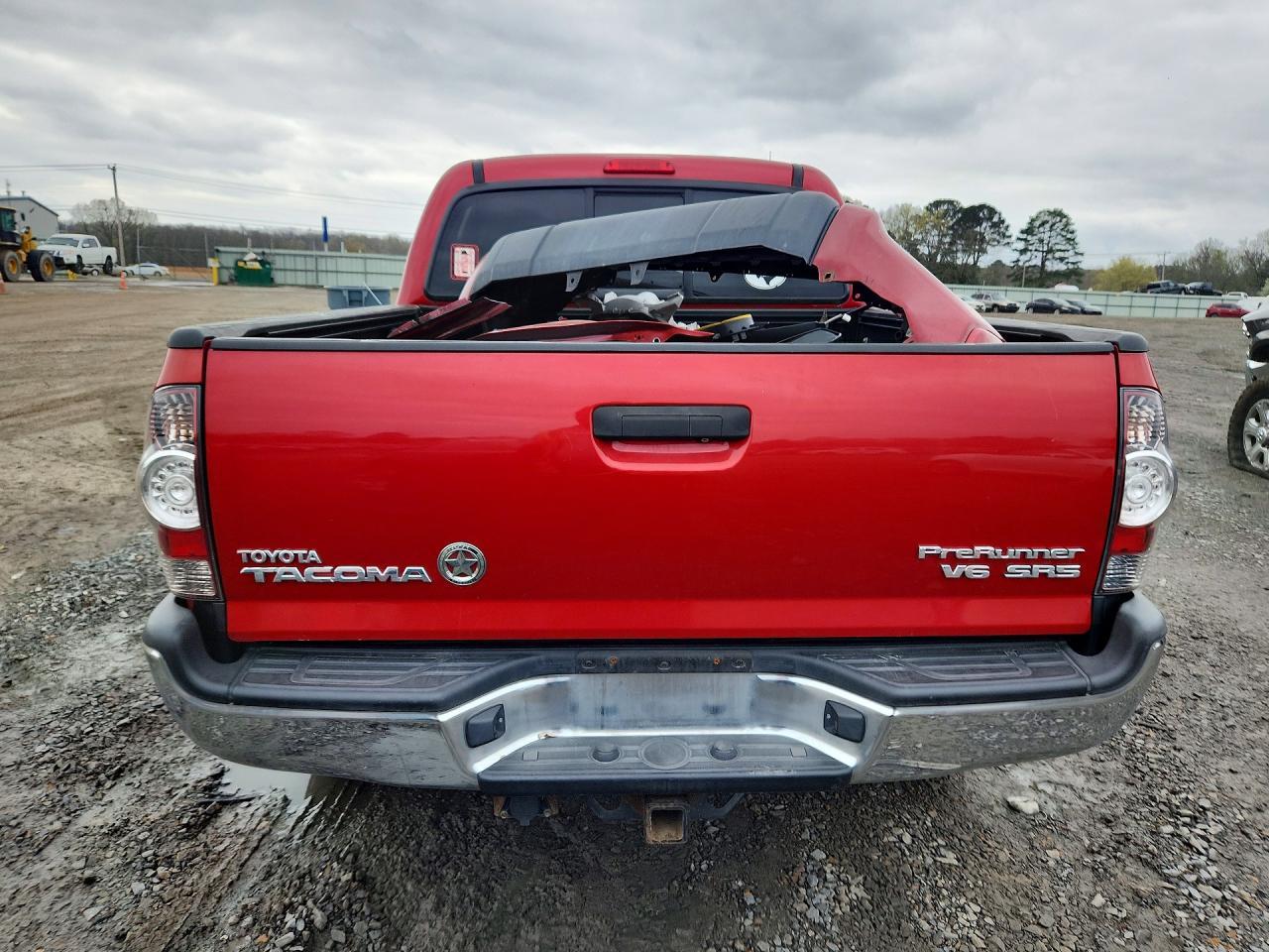 2013 Toyota Tacoma Prerunner V6 - Image 6