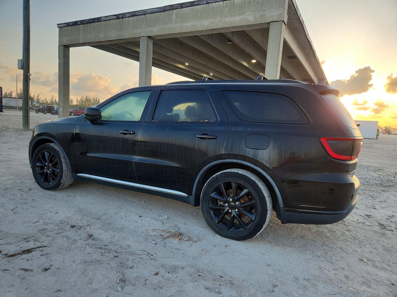 2017 Dodge Durango Sxt - Фото 2