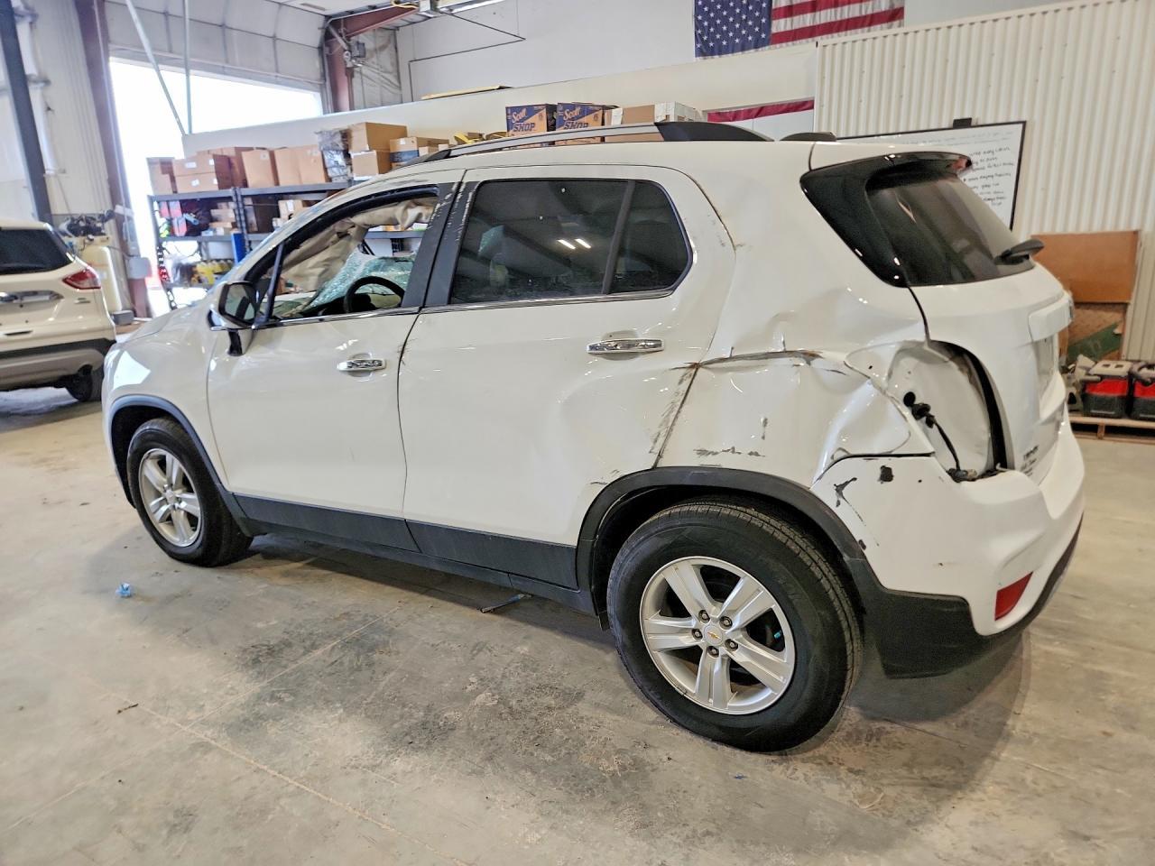 2017 Chevrolet Trax 1Lt - Image 2