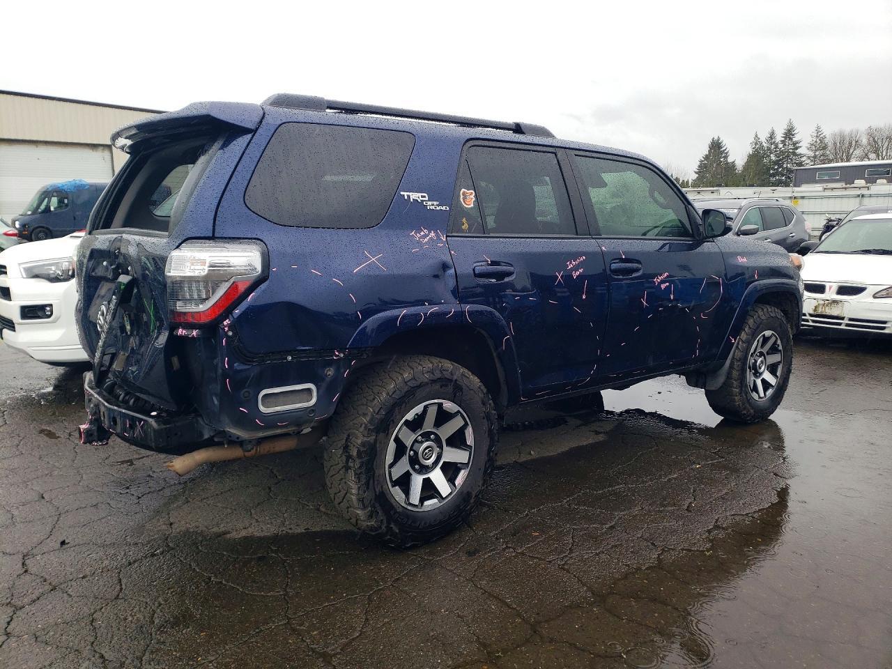 2020 Toyota 4Runner Trd Off-Road Premium - Image 3