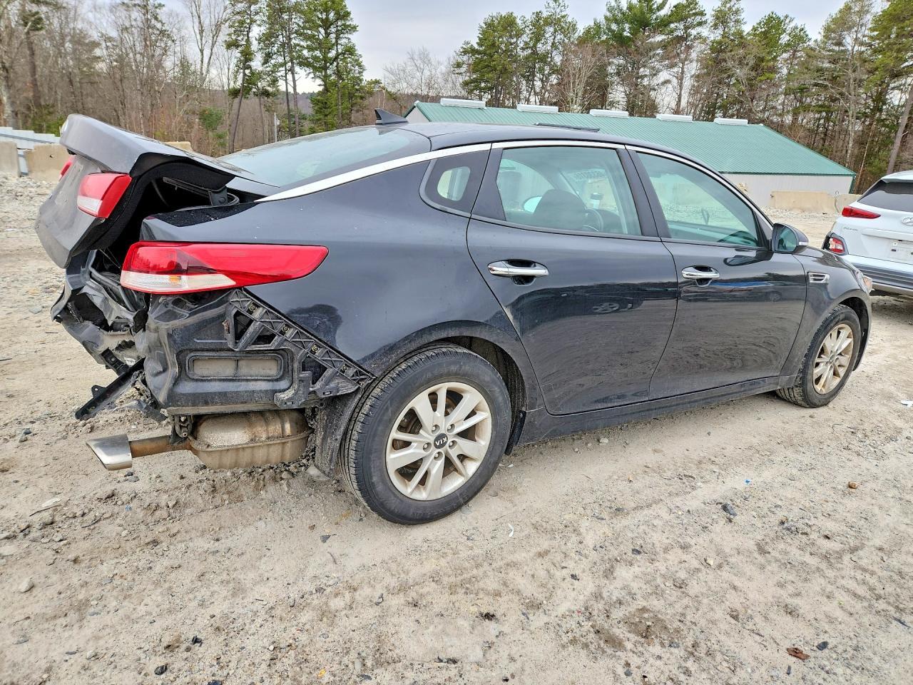 2017 Kia Optima - Фото 3