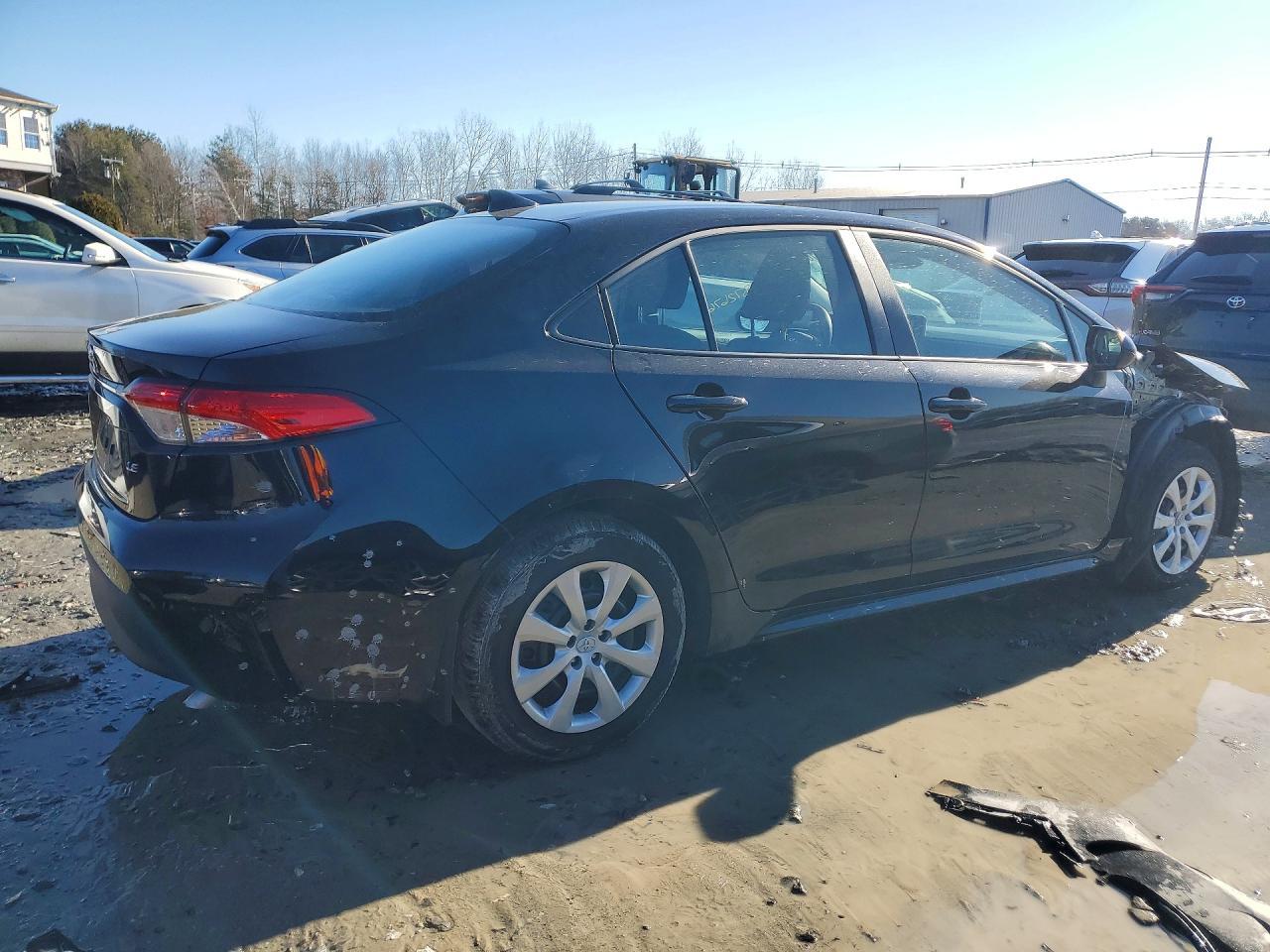 2025 Toyota Corolla Le - Фото 3
