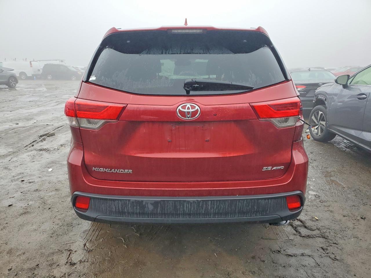 2017 Toyota Highlander Se - Фото 6