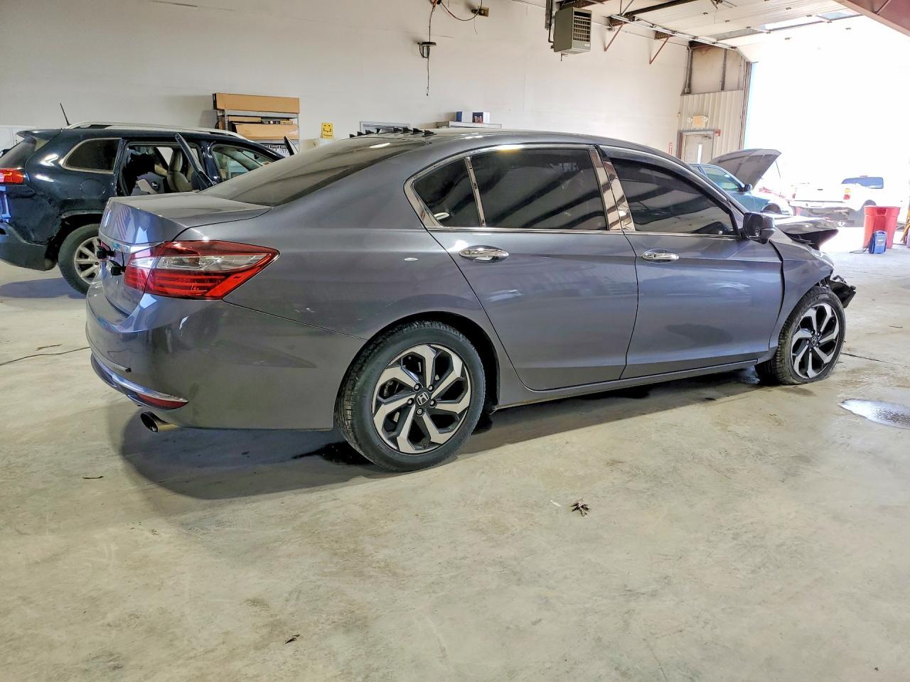 2017 Honda Accord Ex - Фото 3