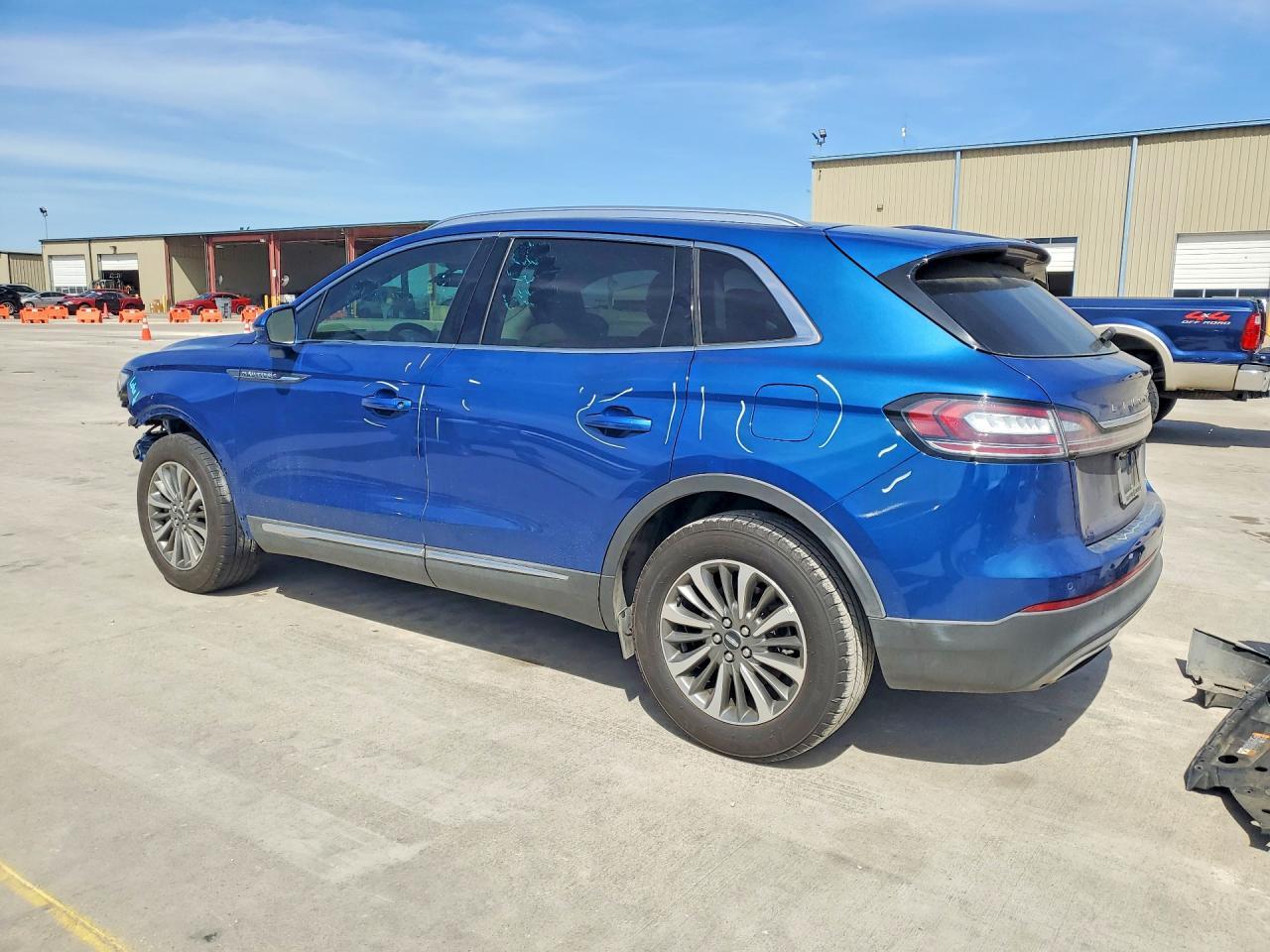 2020 Lincoln Nautilus - Фото 2
